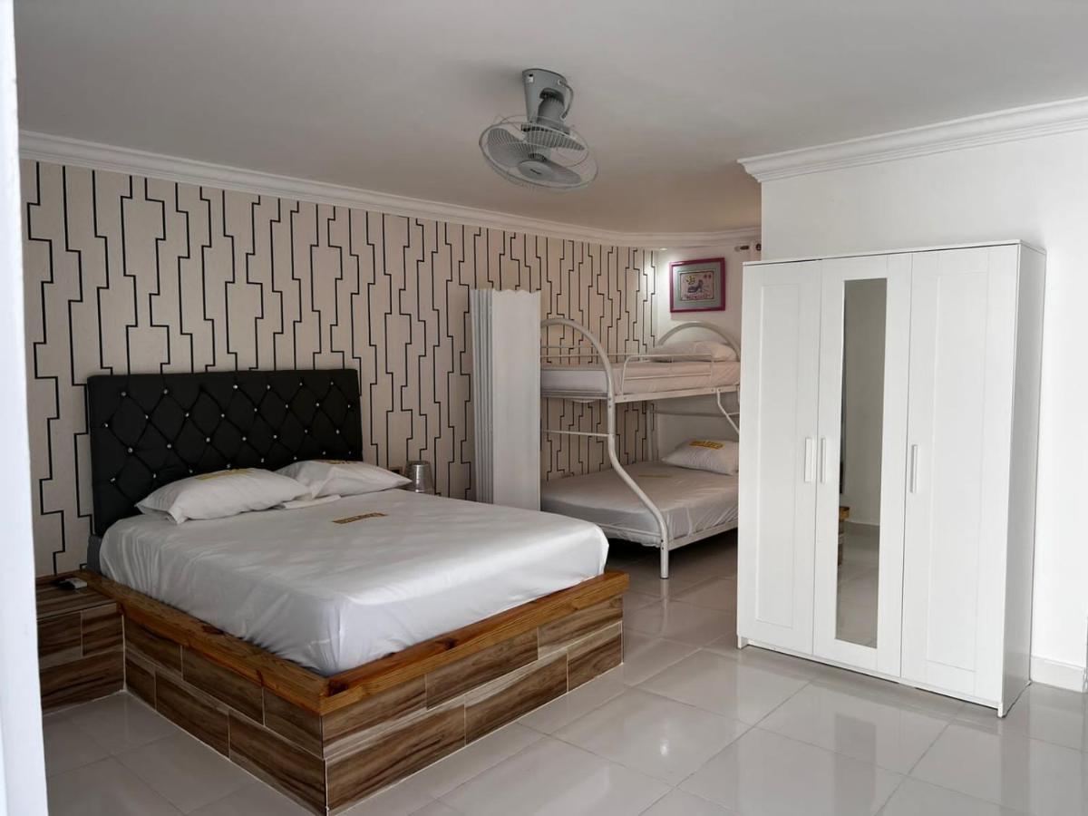 Hotel1325 Бані Екстер'єр фото