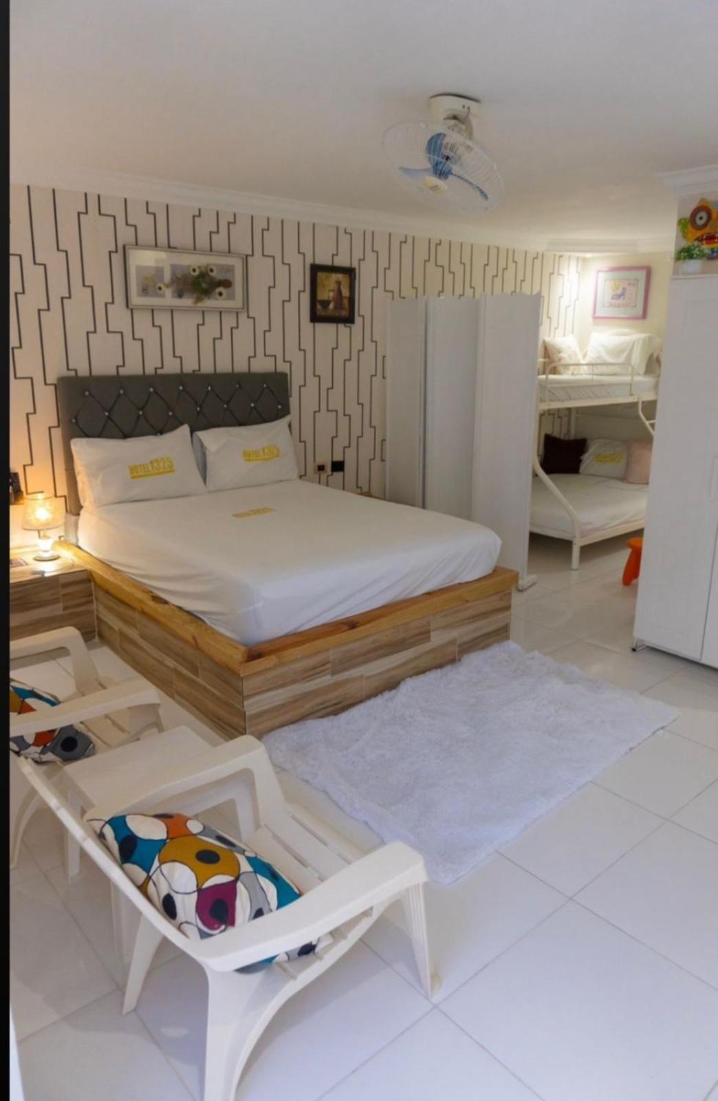 Hotel1325 Бані Екстер'єр фото